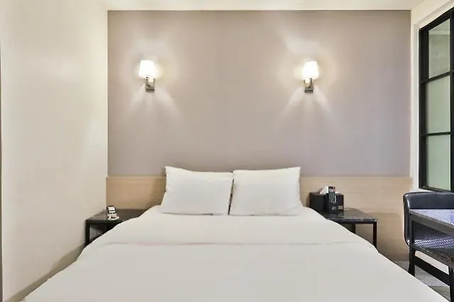 Yeoksam Premierhotel Xym モーテル *